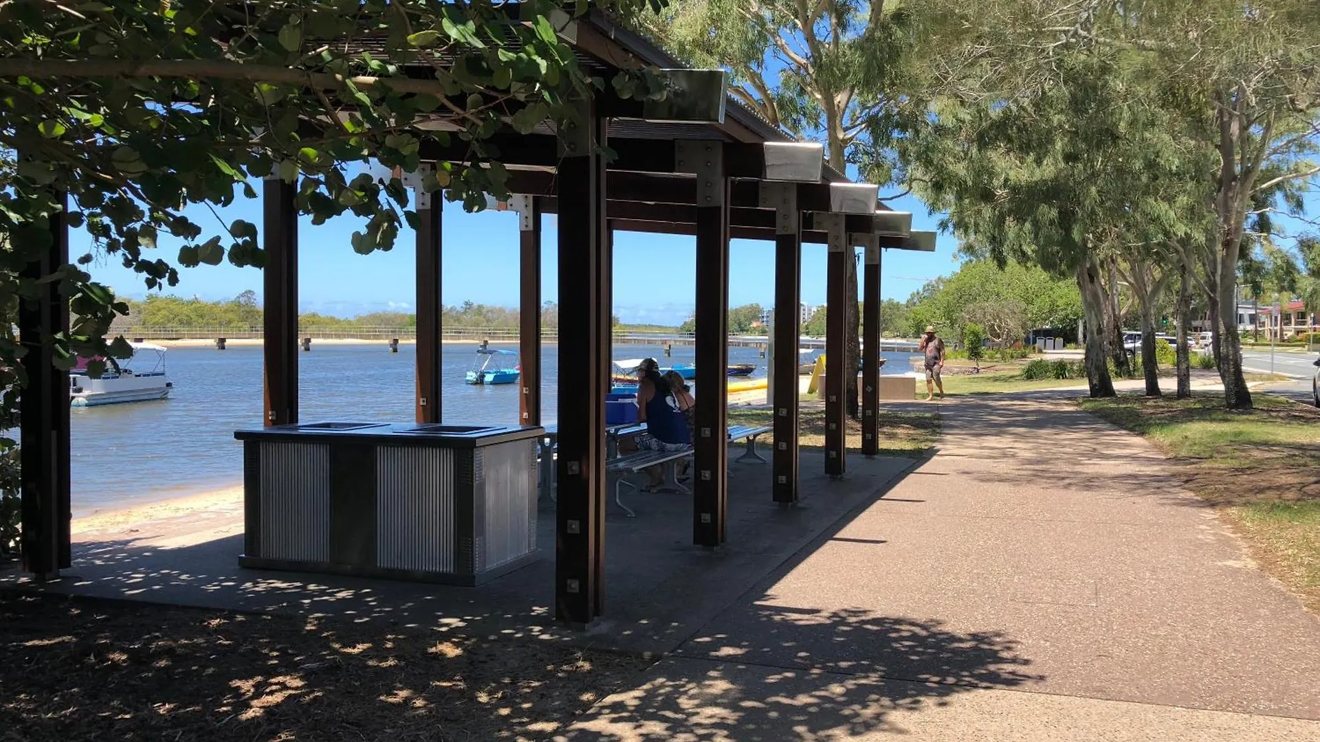 Διαμέρισμα Bayz On The River Maroochydore